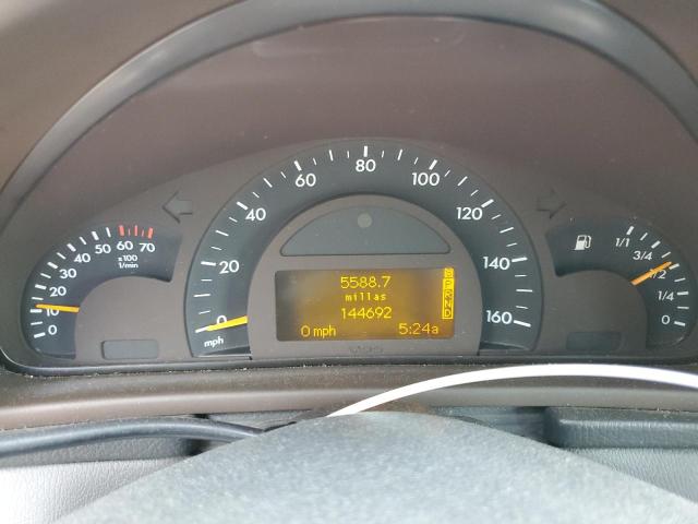 WDBRF61J54F551736 - 2004 MERCEDES-BENZ C 240 黑色 照片 9