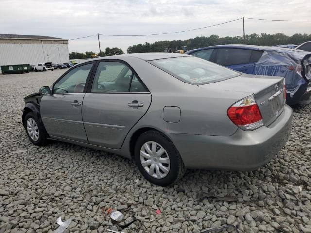 4T1BE30K85U544545 - 2005 TOYOTA CAMRY LE SILVER photo 2