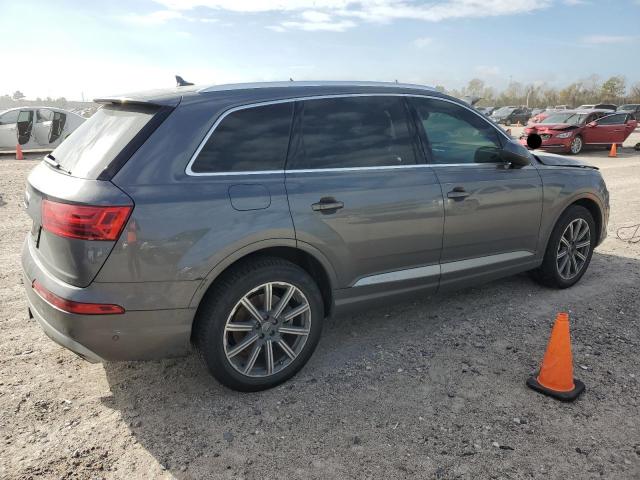 WA1VAAF7XKD013728 - 2019 AUDI Q7 PRESTIGE GRAY photo 3