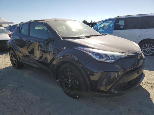 JTNKHMBX0M1119049 - 2021 TOYOTA C-HR XLE BLACK photo 4