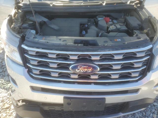 1FM5K8D88HGD18512 - 2017 FORD EXPLORER XLT 银色 照片 12