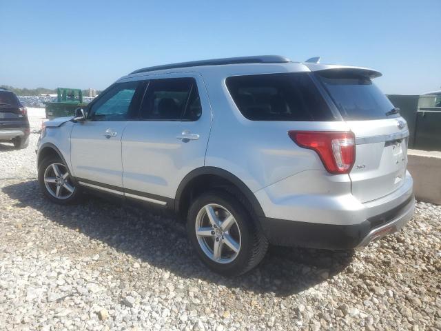 1FM5K8D88HGD18512 - 2017 FORD EXPLORER XLT 银色 照片 2