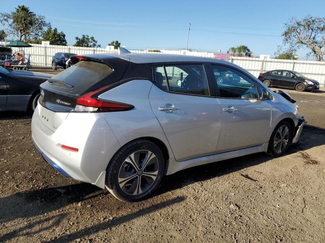 1N4AZ1CV6NC553397 - 2022 NISSAN LEAF SV SILVER photo 3