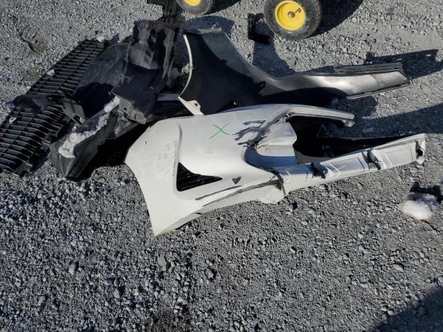 5YFBURHEXJP771235 - 2018 TOYOTA COROLLA L WHITE photo 12