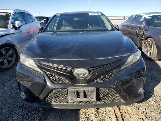 4T1B61HK5JU080288 - 2018 TOYOTA CAMRY XSE BLACK photo 5