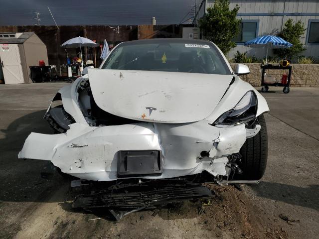 5YJ3E1EA7PF577870 - 2023 TESLA MODEL 3 白色 照片 5
