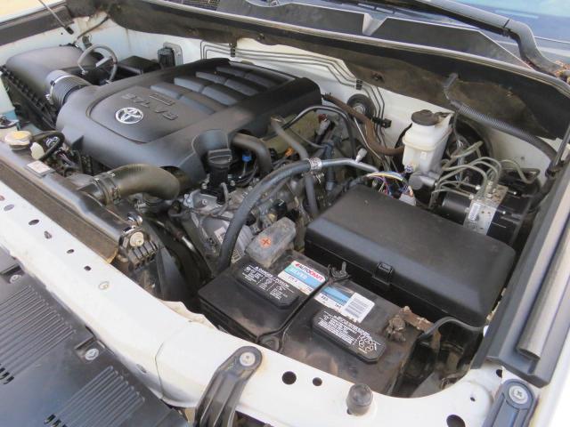 5TFUY5F14HX586907 - 2017 TOYOTA TUNDRA DOUBLE CAB SR/SR5 WHITE photo 7