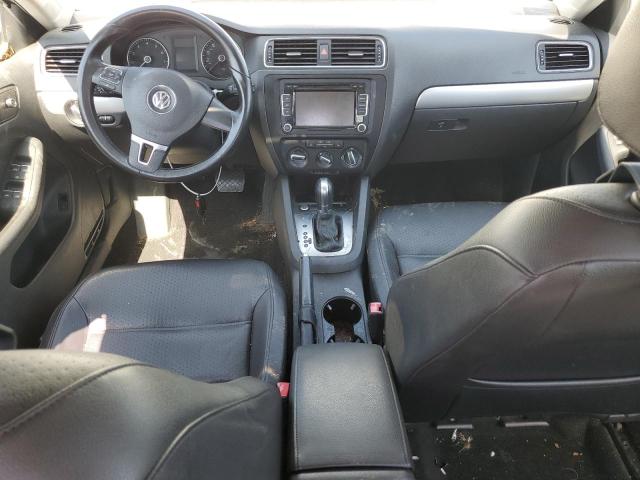 3VWD17AJ4EM444675 - 2014 VOLKSWAGEN JETTA SE WHITE photo 8