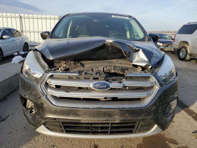 1FMCU0G97HUA83593 - 2017 FORD ESCAPE SE GRAY photo 5