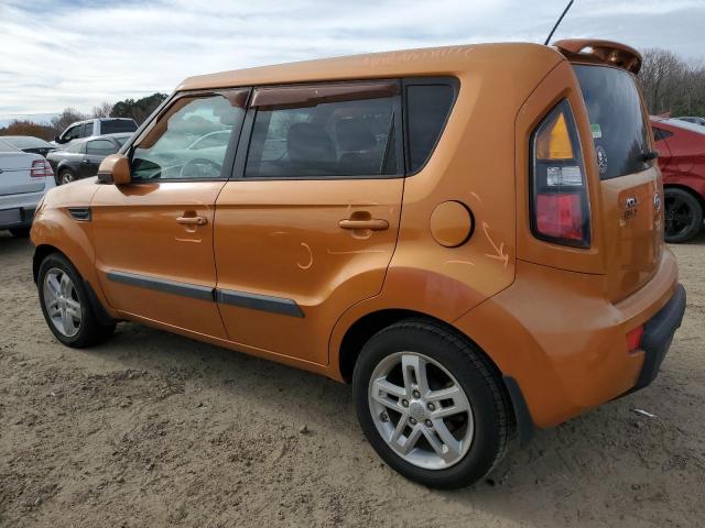 KNDJT2A23B7201649 - 2011 KIA SOUL + ORANGE photo 2