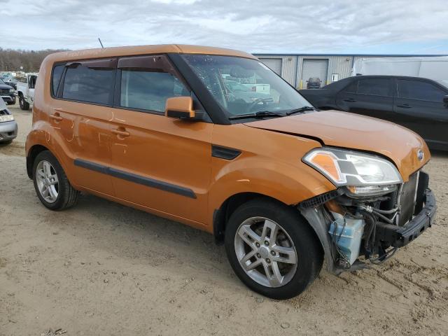 KNDJT2A23B7201649 - 2011 KIA SOUL + ORANGE photo 4