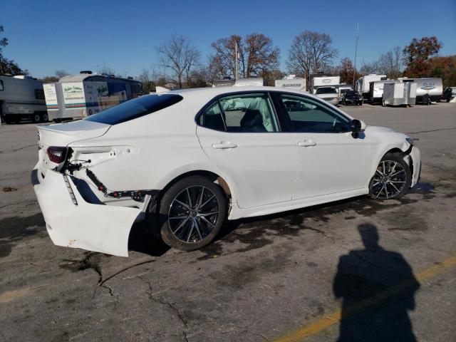 4T1G11AK4RU873799 - 2024 TOYOTA CAMRY SE NIGHT SHADE WHITE photo 3