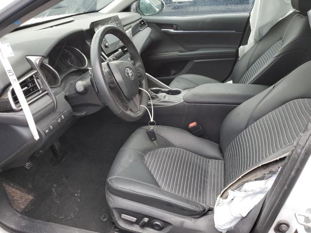 4T1G11AK4RU873799 - 2024 TOYOTA CAMRY SE NIGHT SHADE WHITE photo 7