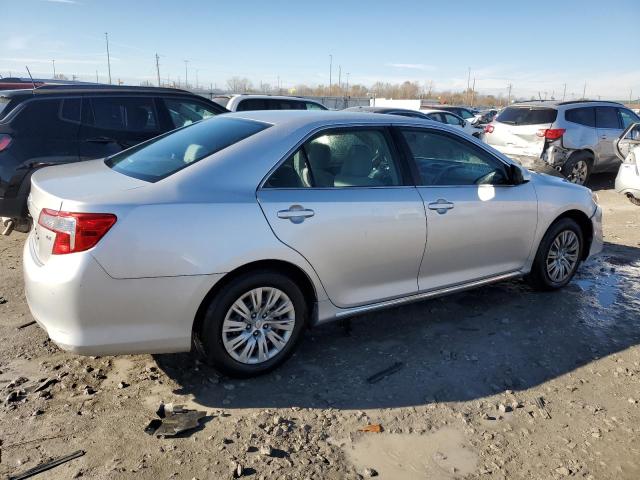 4T1BF1FK4EU366772 - 2014 TOYOTA CAMRY L SILVER photo 3