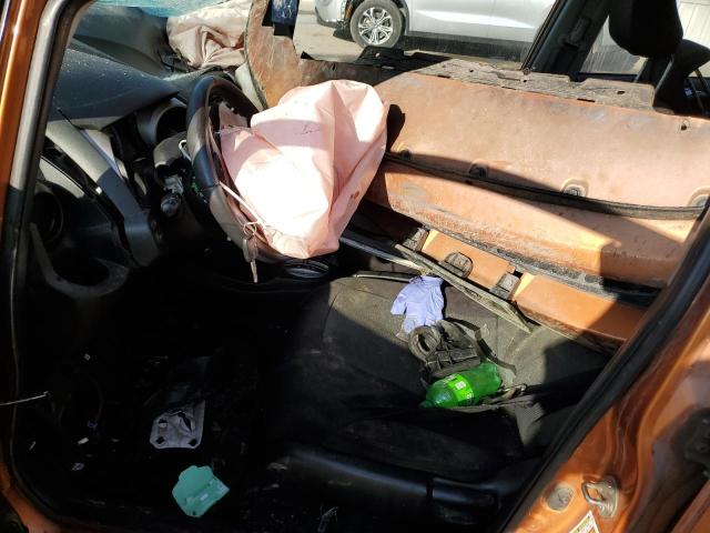 JHMGE8H67AC020669 - 2010 HONDA FIT SPORT ORANGE photo 7