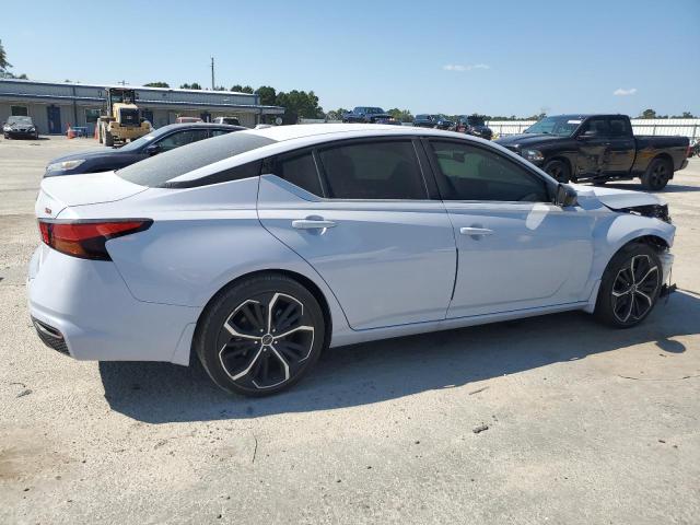 1N4BL4CV1PN415734 - 2023 NISSAN ALTIMA SR SILVER photo 3