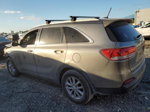 5XYPGDA51HG213752 - 2017 KIA SORENTO LX SILVER photo 2