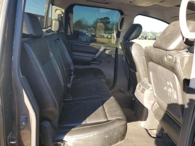 1N6BA0ED3AN306435 - 2010 NISSAN TITAN XE GRAY photo 10