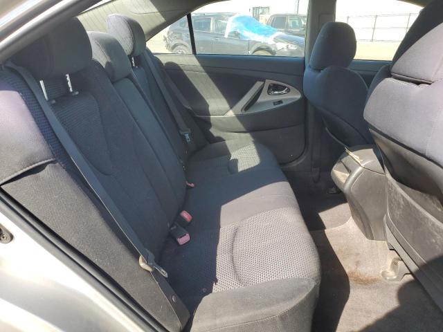 4T1BF3EK8BU150822 - 2011 TOYOTA CAMRY BASE SILVER photo 10