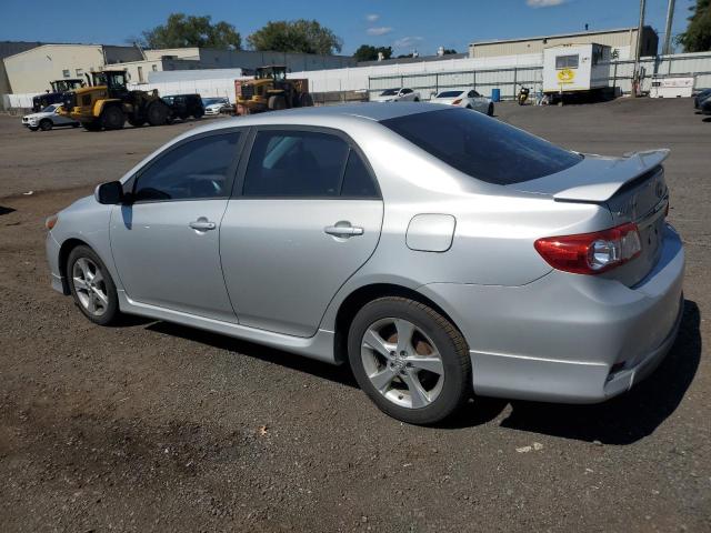 5YFBU4EE4CP007679 - 2012 TOYOTA COROLLA BASE GRAY photo 2
