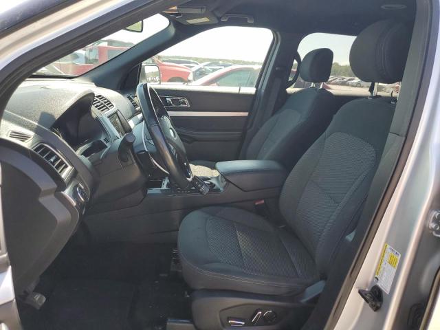 1FM5K7D83HGD79549 - 2017 FORD EXPLORER XLT Silber Foto 7