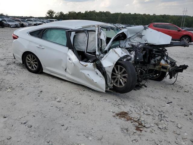 5NPE24AF1JH669229 - 2018 HYUNDAI SONATA SE თეთრი ფოტო 4