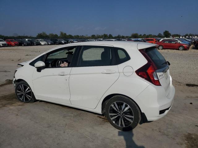 3HGGK5H81JM721525 - 2018 HONDA FIT EX WHITE photo 2