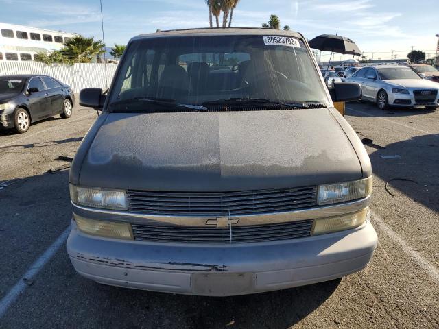 1GNDM19W0VB122136 - 1997 CHEVROLET ASTRO GRAY photo 5