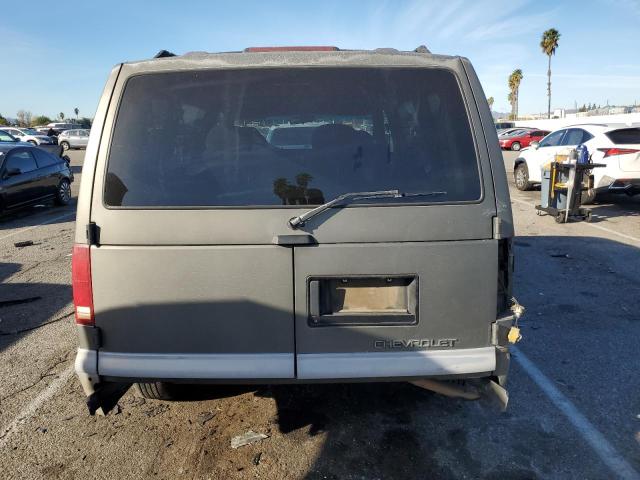 1GNDM19W0VB122136 - 1997 CHEVROLET ASTRO GRAY photo 6