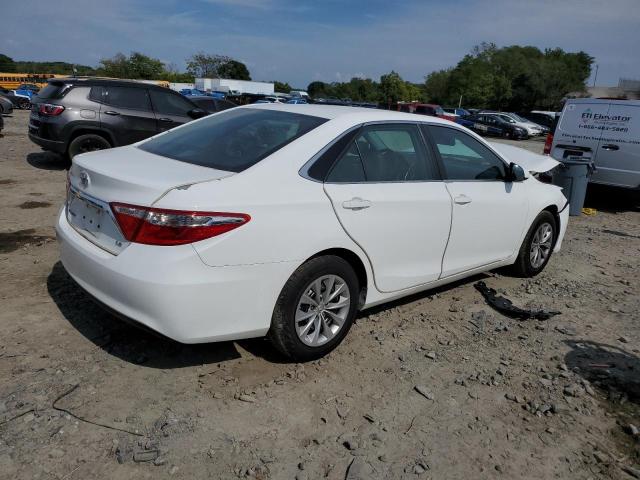 4T4BF1FK3FR508892 - 2015 TOYOTA CAMRY LE WHITE photo 3