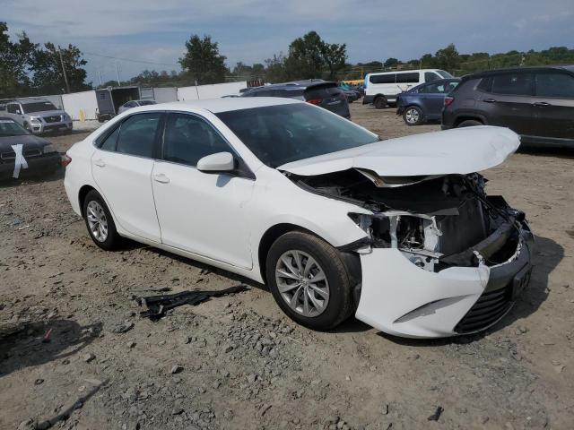 4T4BF1FK3FR508892 - 2015 TOYOTA CAMRY LE WHITE photo 4