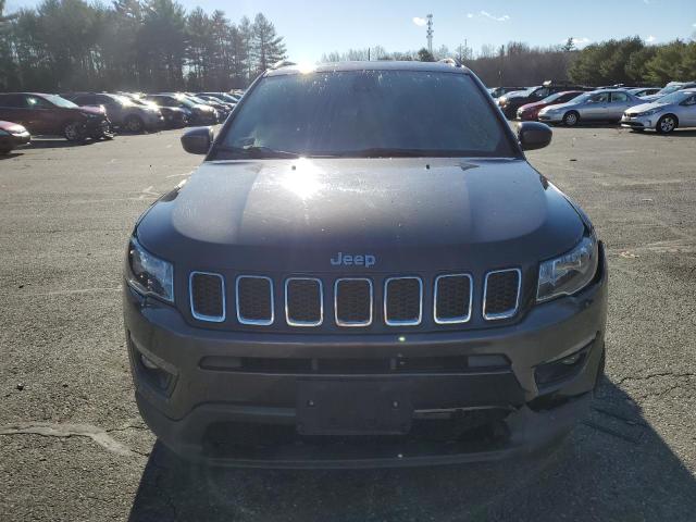 3C4NJDBB4HT628537 - 2017 JEEP COMPASS LATITUDE GRAY photo 5