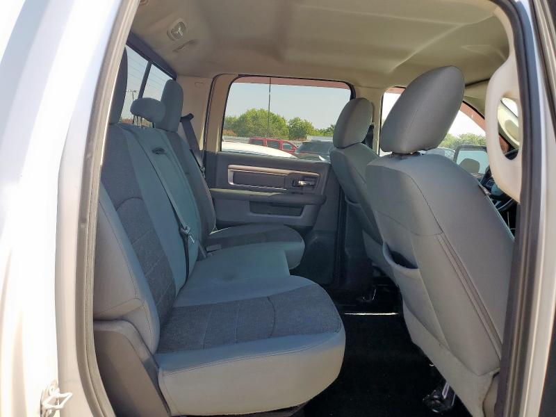 1C6RR7LT3FS716357 - 2015 RAM 1500 SLT SILVER photo 10