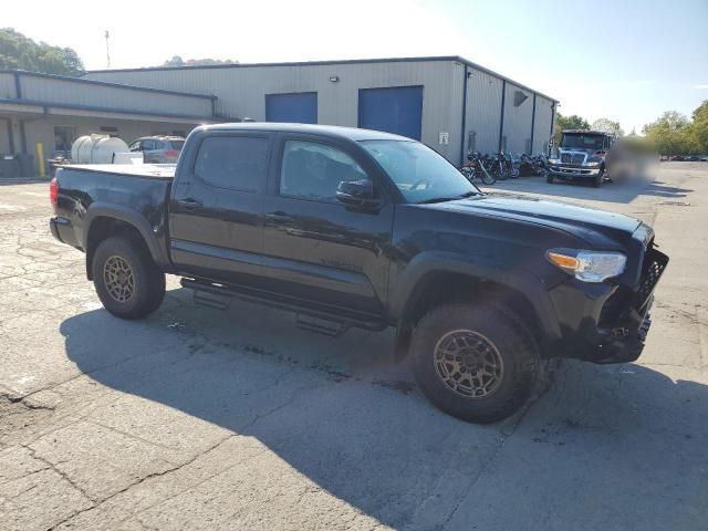 3TYCZ5AN6PT132458 - 2023 TOYOTA TACOMA DOUBLE CAB 黑色 照片 4