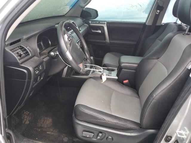 JTEBU5JRXJ5492396 - 2018 TOYOTA 4RUNNER SR5/SR5 PREMIUM ვერცხლისფერი ფოტო 7