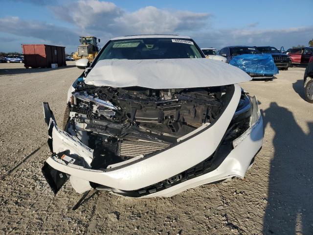 19XFL1H70RE007043 - 2024 HONDA CIVIC EXL 白色 照片 5