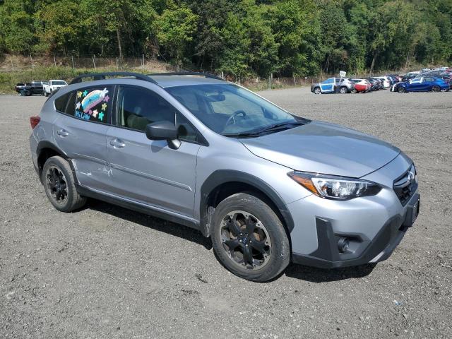 JF2GTAAC9P9246069 - 2023 SUBARU CROSSTREK SILVER photo 4