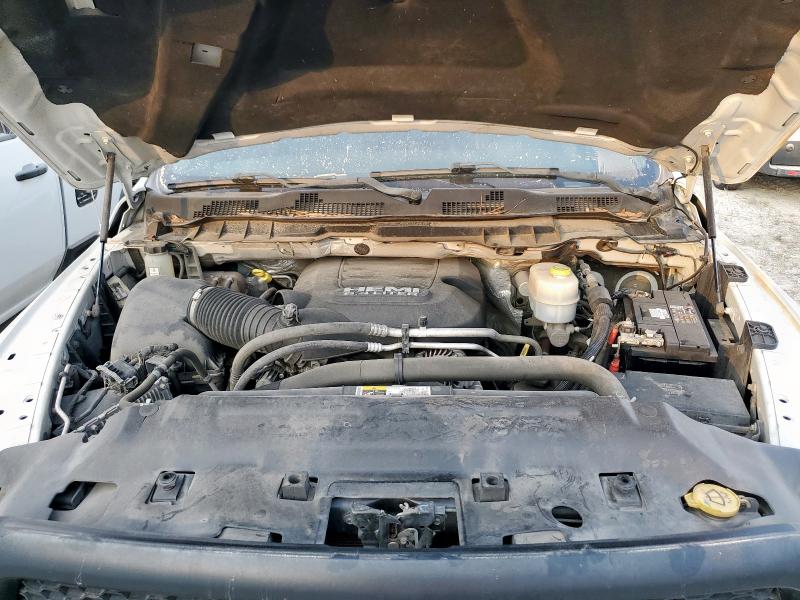 3C63R2GJ7GG358559 - 2016 RAM 3500 ST WHITE photo 12