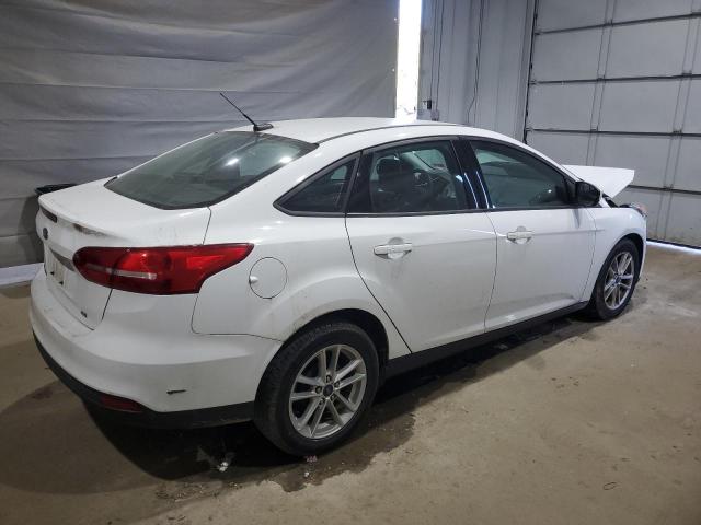 1FADP3F24JL254517 - 2018 FORD FOCUS SE WHITE photo 3