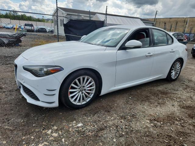 2022 ALFA ROMEO GIULIA, 