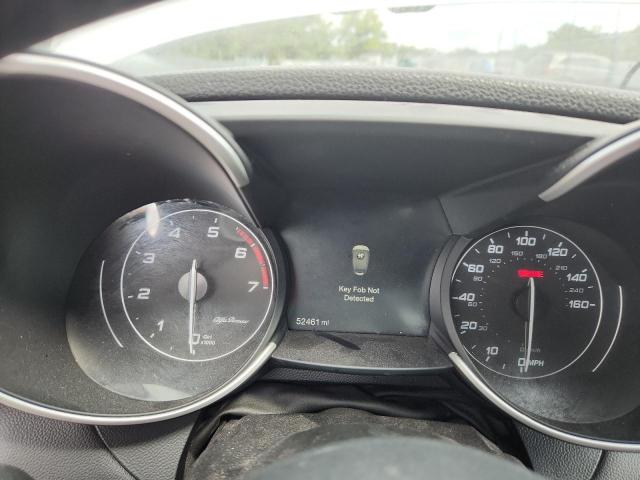 ZARFAMAN0N7652789 - 2022 ALFA ROMEO GIULIA WHITE photo 9