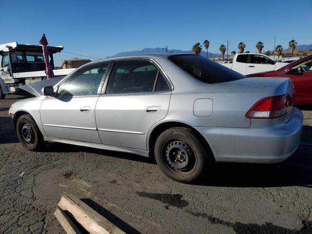 1HGCG66522A141939 - 2002 HONDA ACCORD LX SILVER photo 2