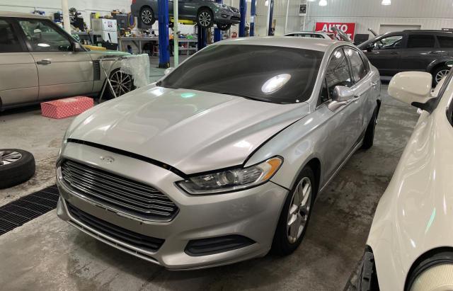 1FA6P0H72E5378165 - 2014 FORD FUSION SE SILVER photo 2