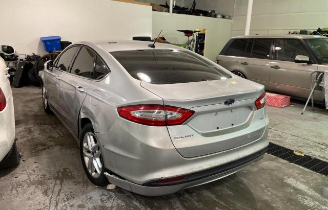 1FA6P0H72E5378165 - 2014 FORD FUSION SE SILVER photo 3