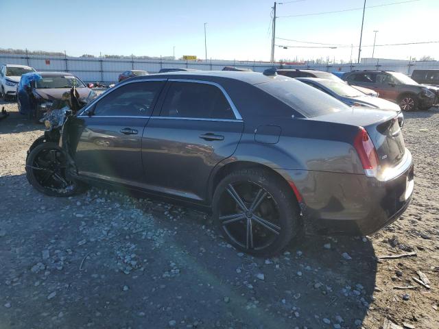 2C3CCARG5GH358523 - 2016 CHRYSLER 300 LIMITED GRAY photo 2