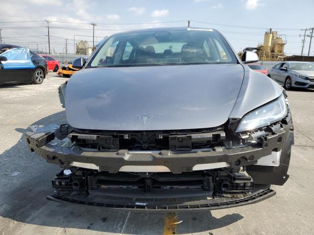 5YJ3E1EA5SF880302 - 2025 TESLA MODEL 3 SILVER photo 5