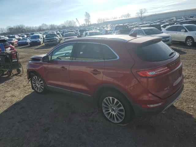 5LMCJ3D93HUL68013 - 2017 LINCOLN MKC RESERVE წითელი ფოტო 2