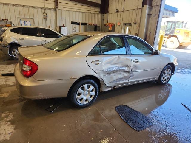 4T1BE32K22U064543 - 2002 TOYOTA CAMRY LE თაფლისფერი ფოტო 3
