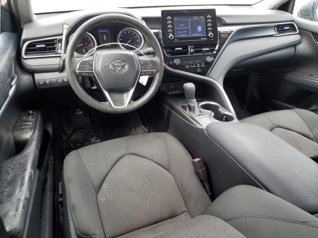 4T1C11AK6NU053197 - 2022 TOYOTA CAMRY LE GRAY photo 8