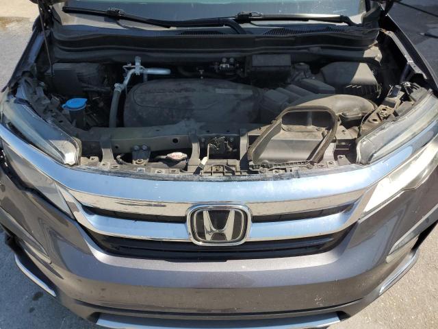 5FNYF5H67KB003733 - 2019 HONDA PILOT TOURING ნაცრისფერი ფოტო 12